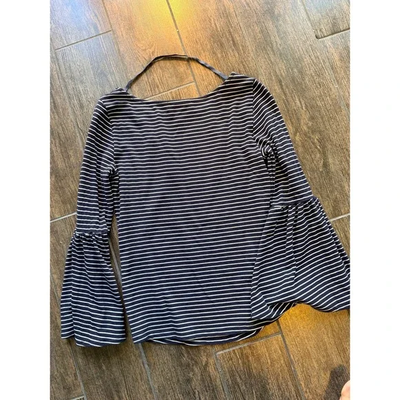 FRAME Dark Navy Striped Bell Sleeve Boat Neck Top LWTS0532 Womens Size M - Picture 4 of 6